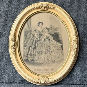 Antique ornate oval picture frame gilded gesso Victorian Regency Revival 10x12